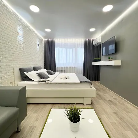 Cosy flat in the city centre Pavlodar Exterior photo